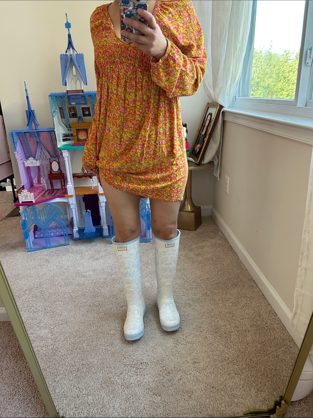 Hunter *LoveFancyShack rain boots. Size 8 - Picture 16 of 17